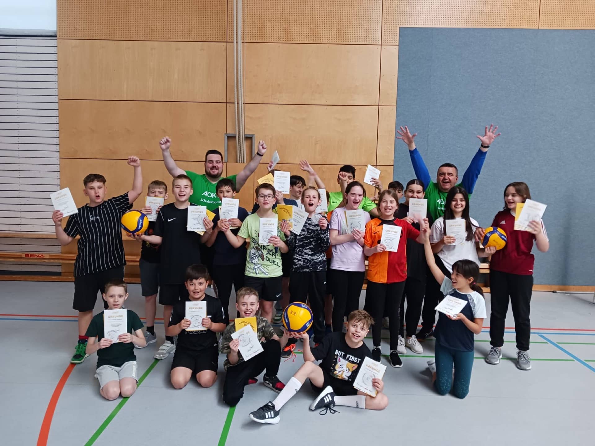 AOK-Schulaktionstag Volleyball an der Mathias-von-Neuenburg Schule mit dem VC Müllheim