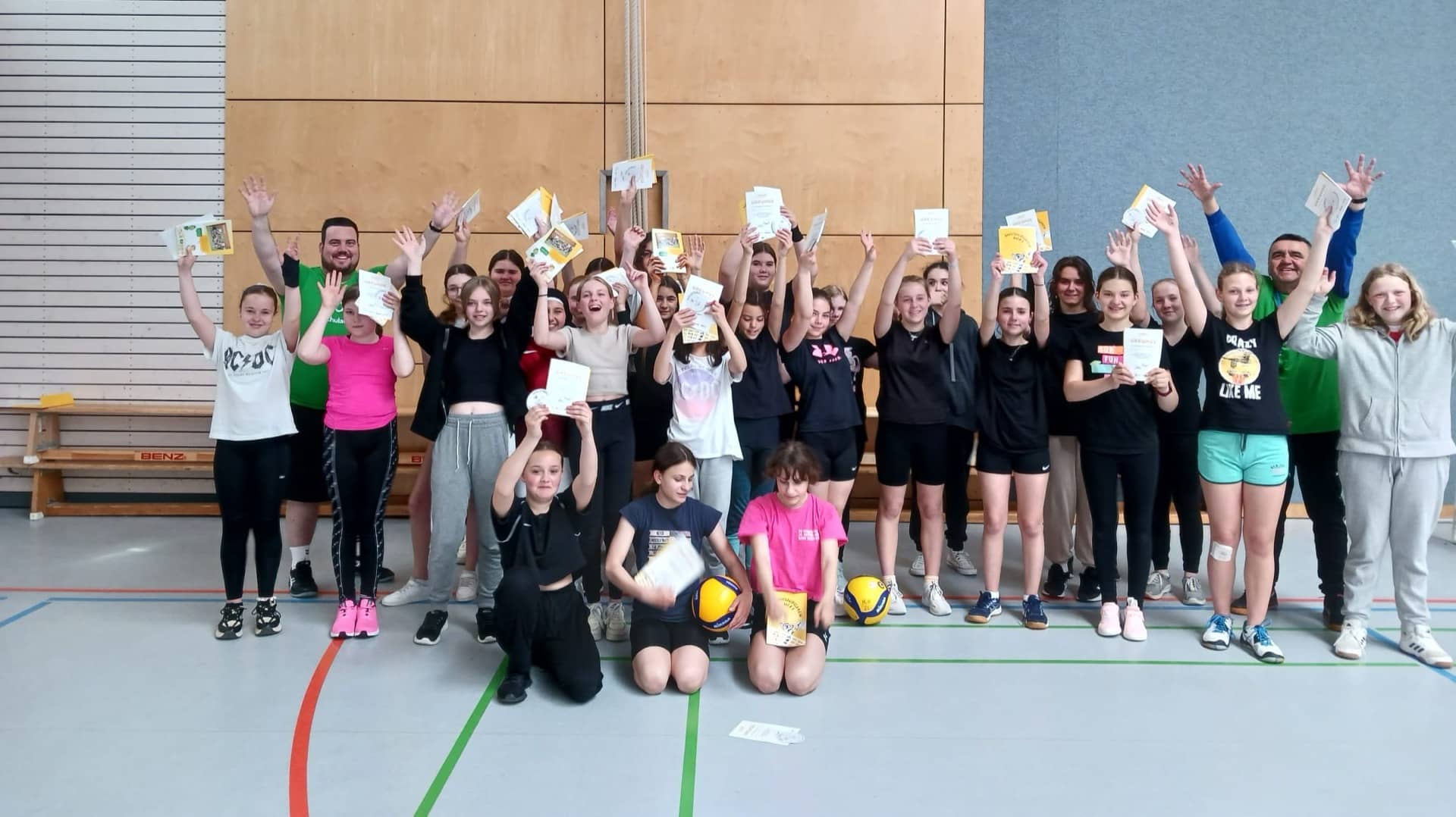 AOK-Schulaktionstag Volleyball an der Mathias-von-Neuenburg Schule mit dem VC Müllheim